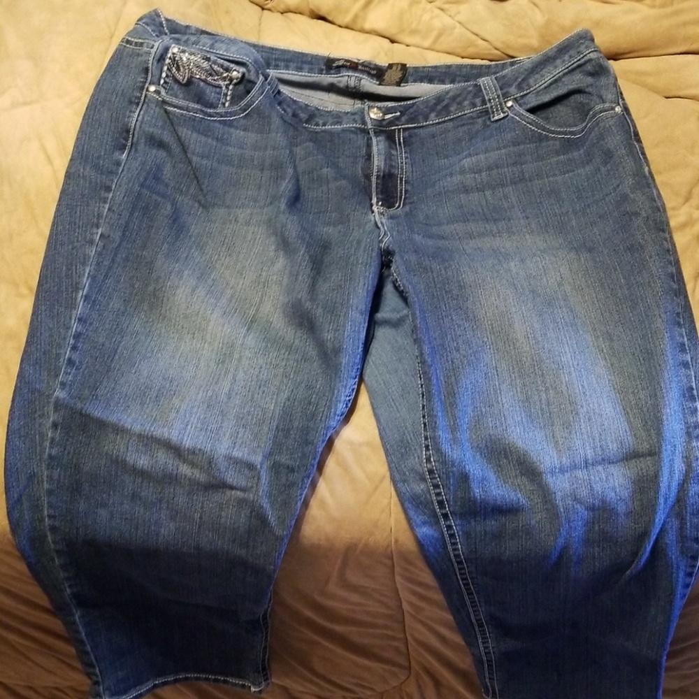 Denim capris